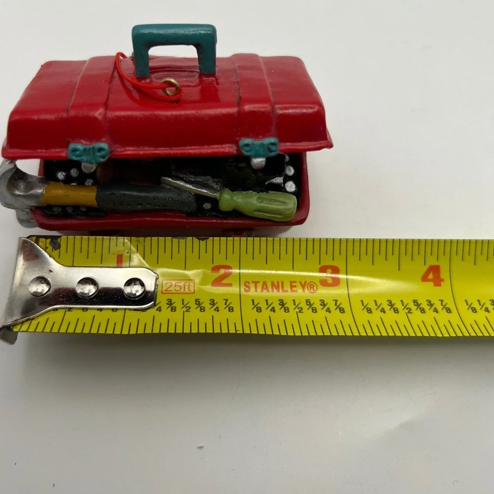 Hallmark toolbox christmas